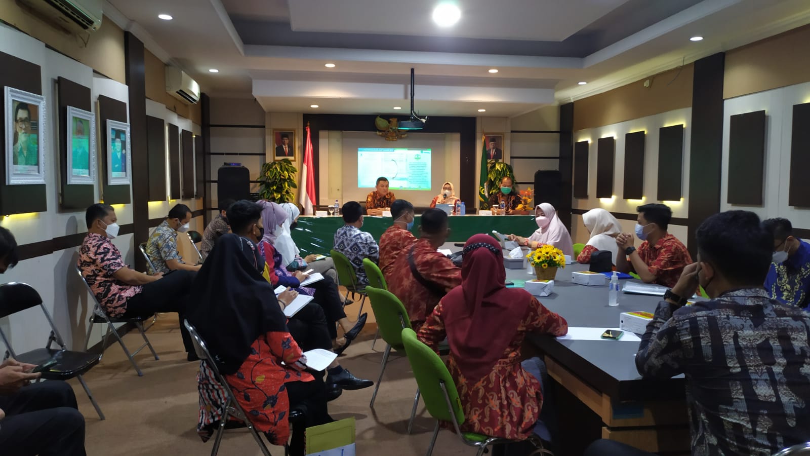 Disdukcapil Pemkab Kayong Utara Studi Banding Ke Disdukcapil Kota Bekasi