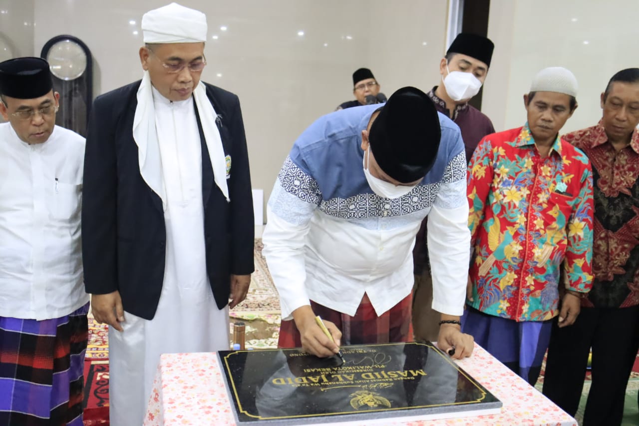 Plt. Walikota Bekasi Meresmikan Masjid Al Jadid Kelurahan Pejuang Medan Satria