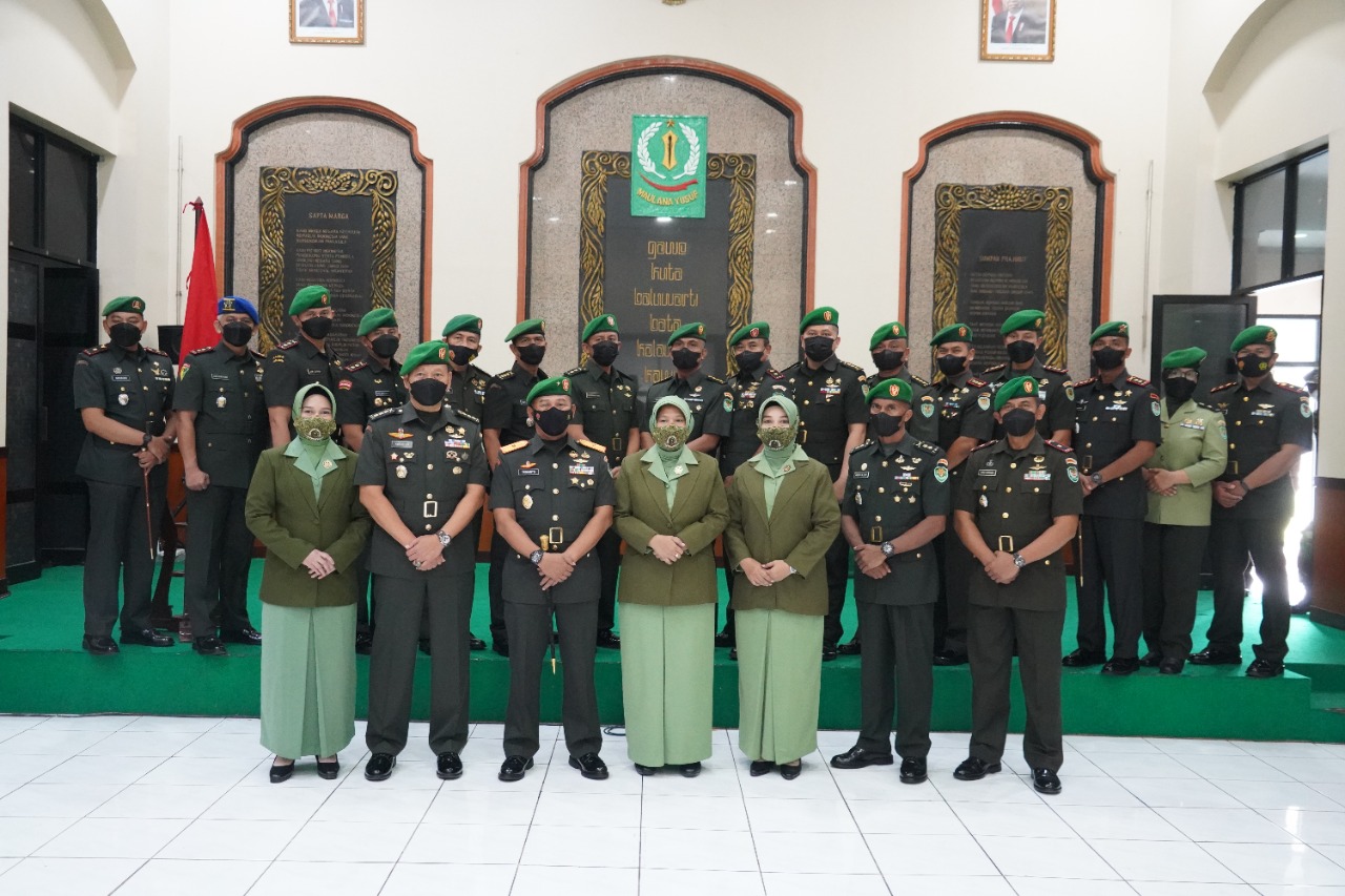 Korem 064/Maulana Yusuf Gelar Tradisi Penerimaan Warga Baru