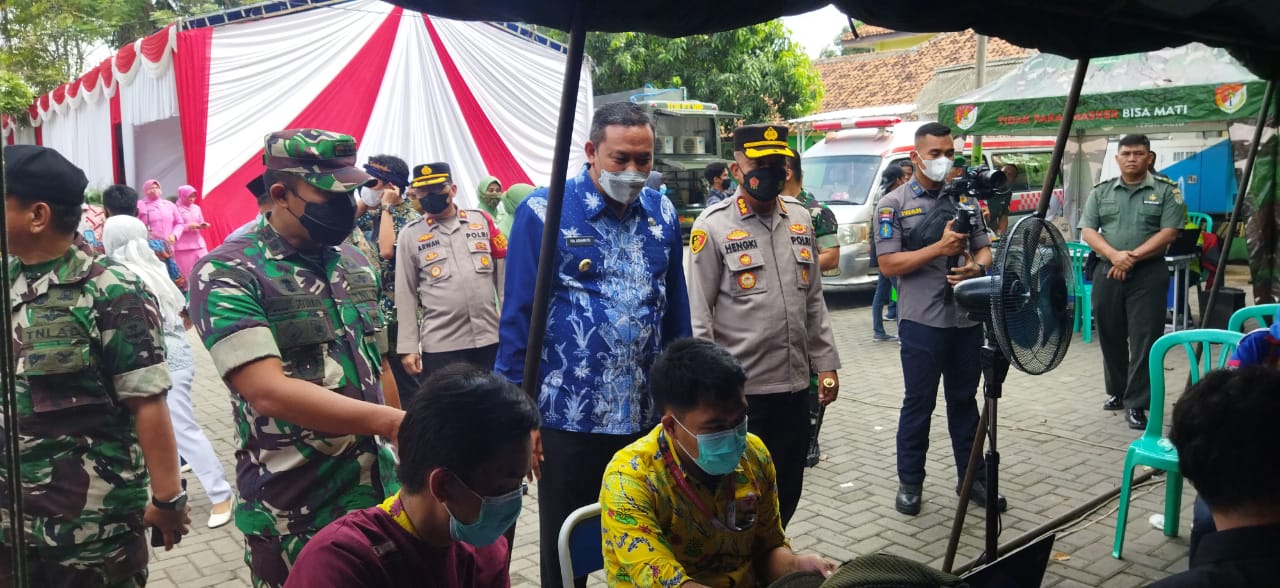 Kapolres Metro Bekasi Kota Hadiri Penutupan TMMD Tahun Anggaran 2022