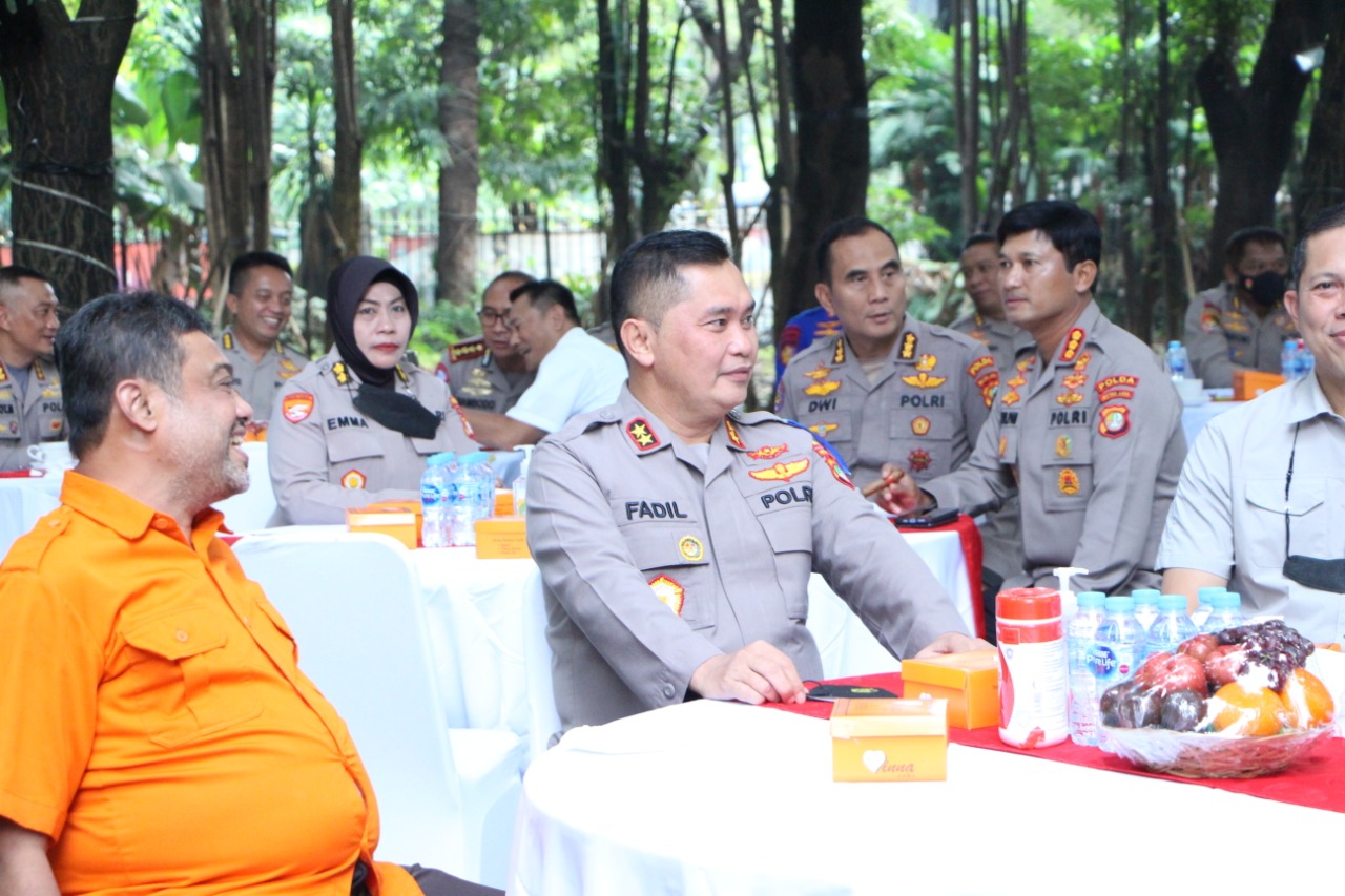 Kapolda Metro Jaya buka lomba Orasi Unjuk Rasa dalam rangka hari Bhayangkara ke -76.