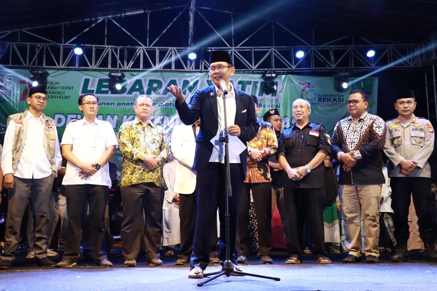 PJ Bupati Bekasi Hadiri Acara Puncak Lebaran Yatim