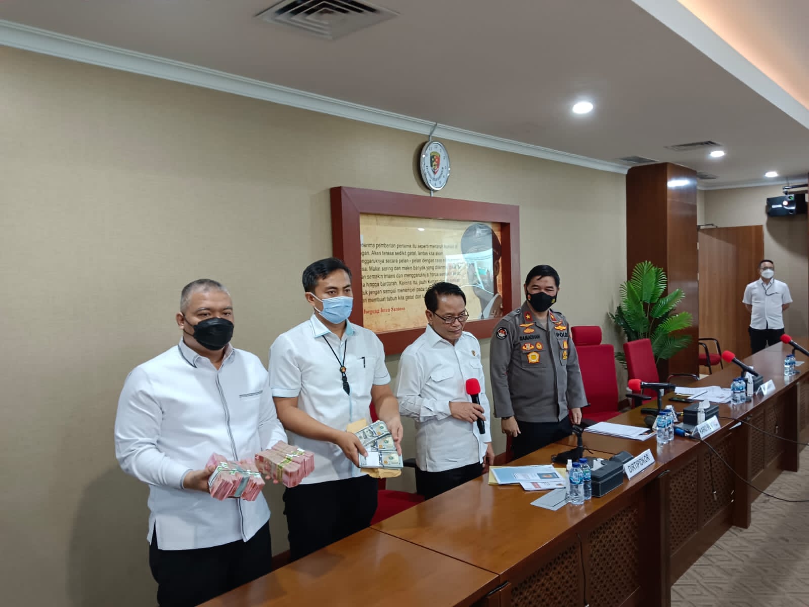 Bareskrim Tetapkan 2 Pejabat Kemendag Tersangka Korupsi Gerobak