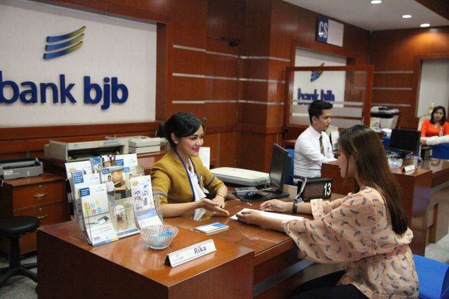 Kinerja Ciamik, Obligasi bank bjb Sandang Peringkat idAA