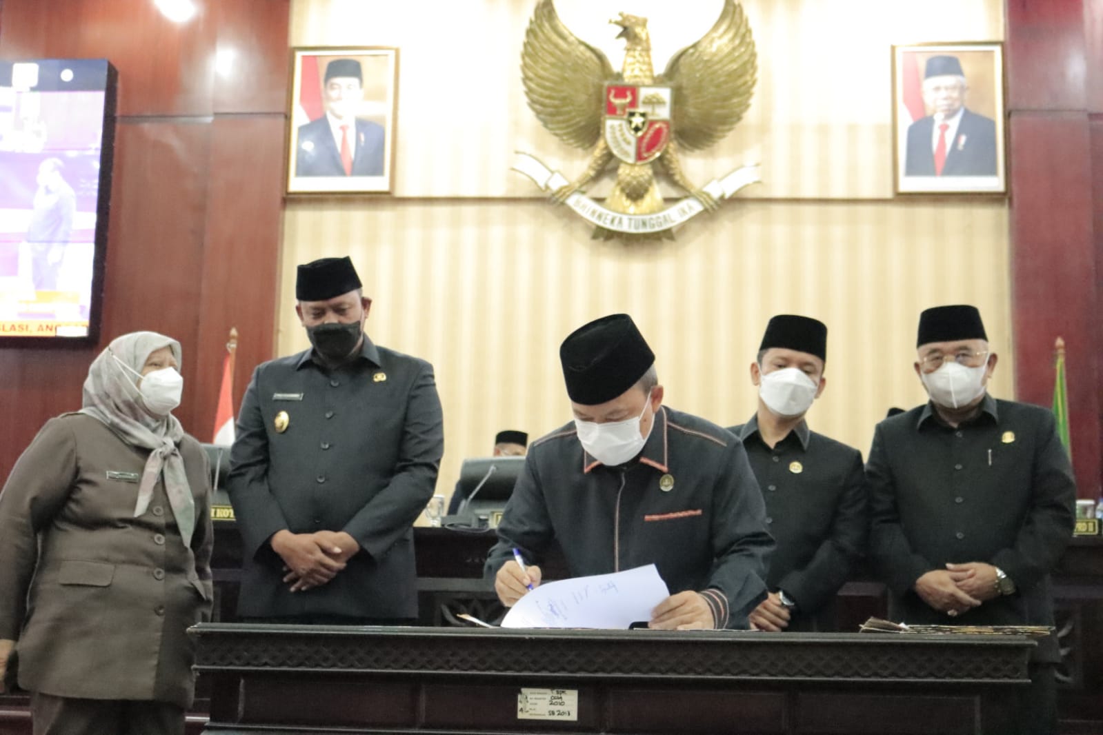 Rapat Paripurna DPRD Kota Bekasi Bahas Raperda Dana Cadangan