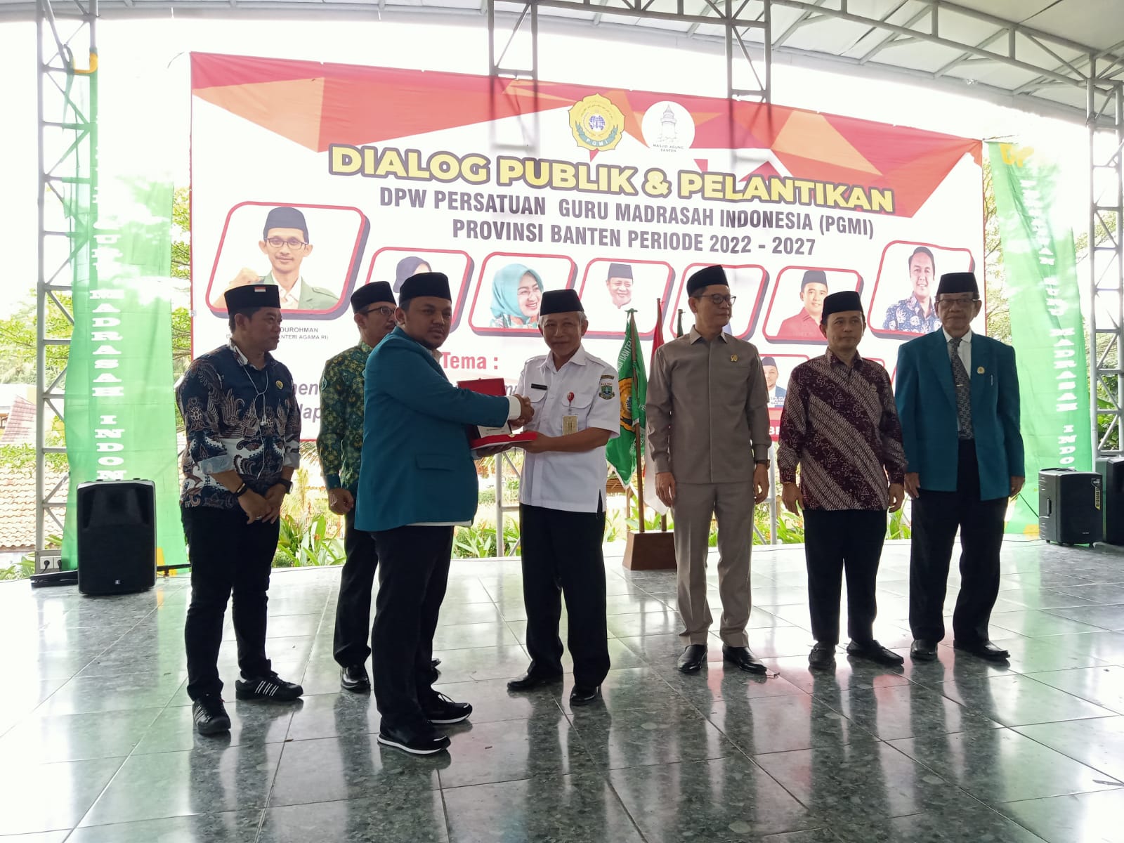 Ratusan Guru Madrasah Kumpul di Serang, Ada Apa ?