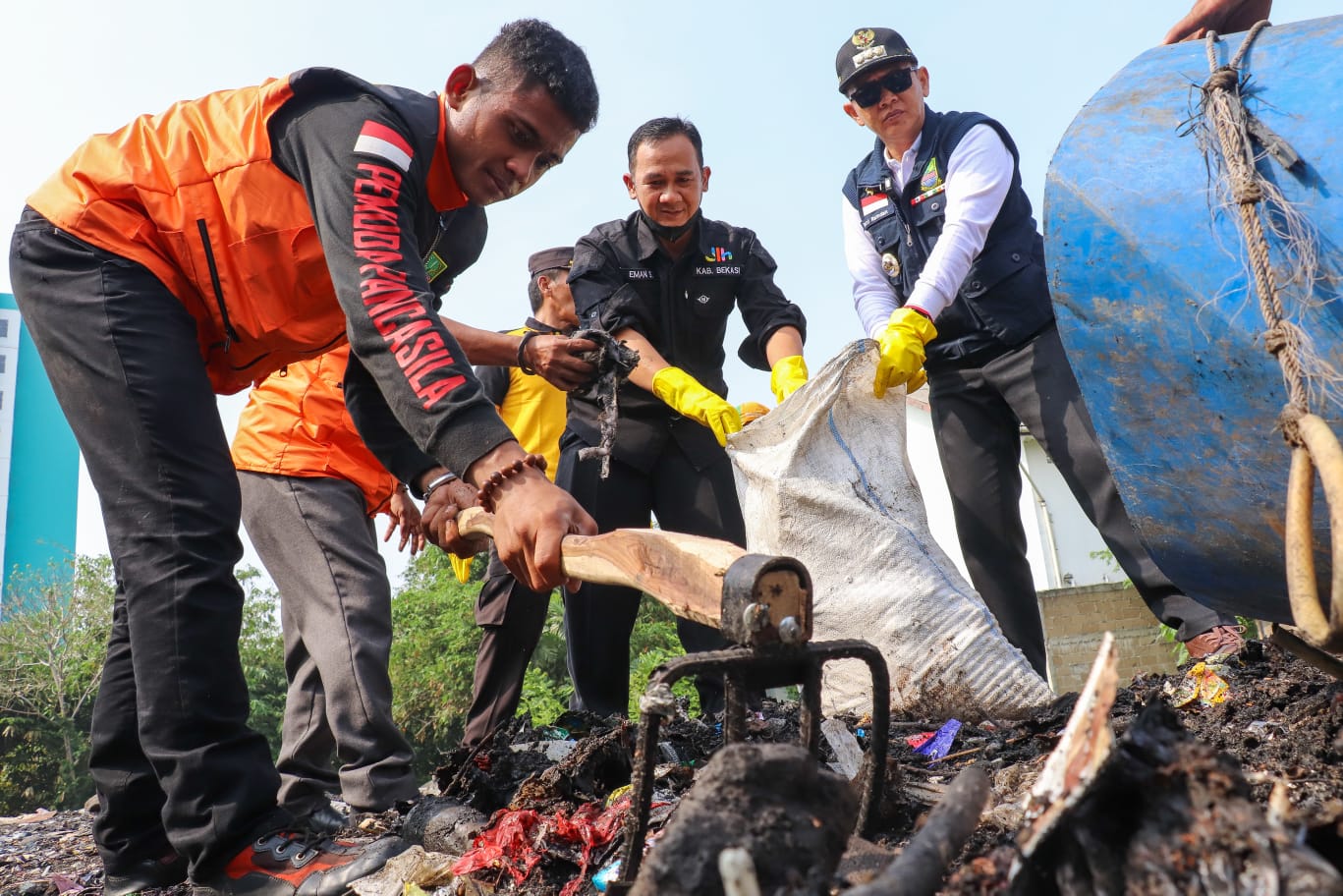 Pemkab Bekasi Siapkan Kontainer Sampah Agar Warga Tak Buang Sembarangan