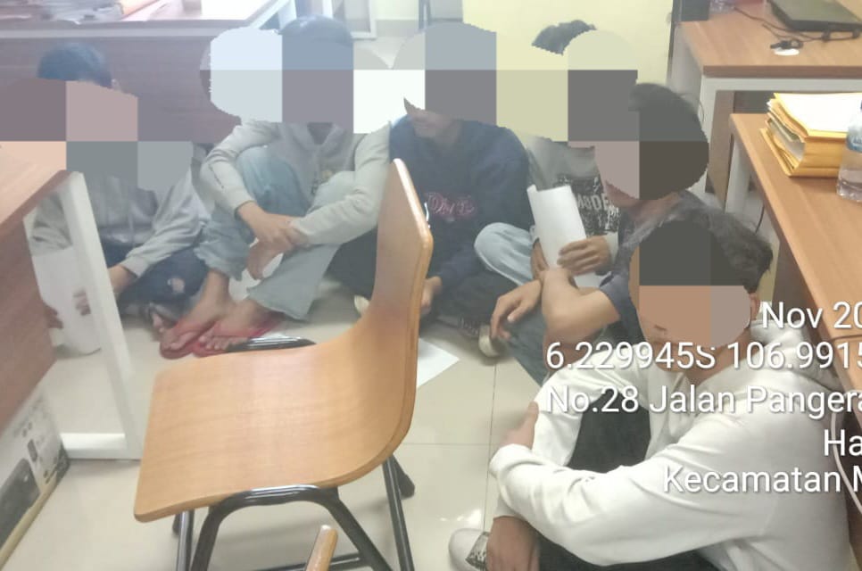 Polsek Medan Satria Amankan Kelompok Remaja Bawa Sajam Diduga Hendak Tawuran