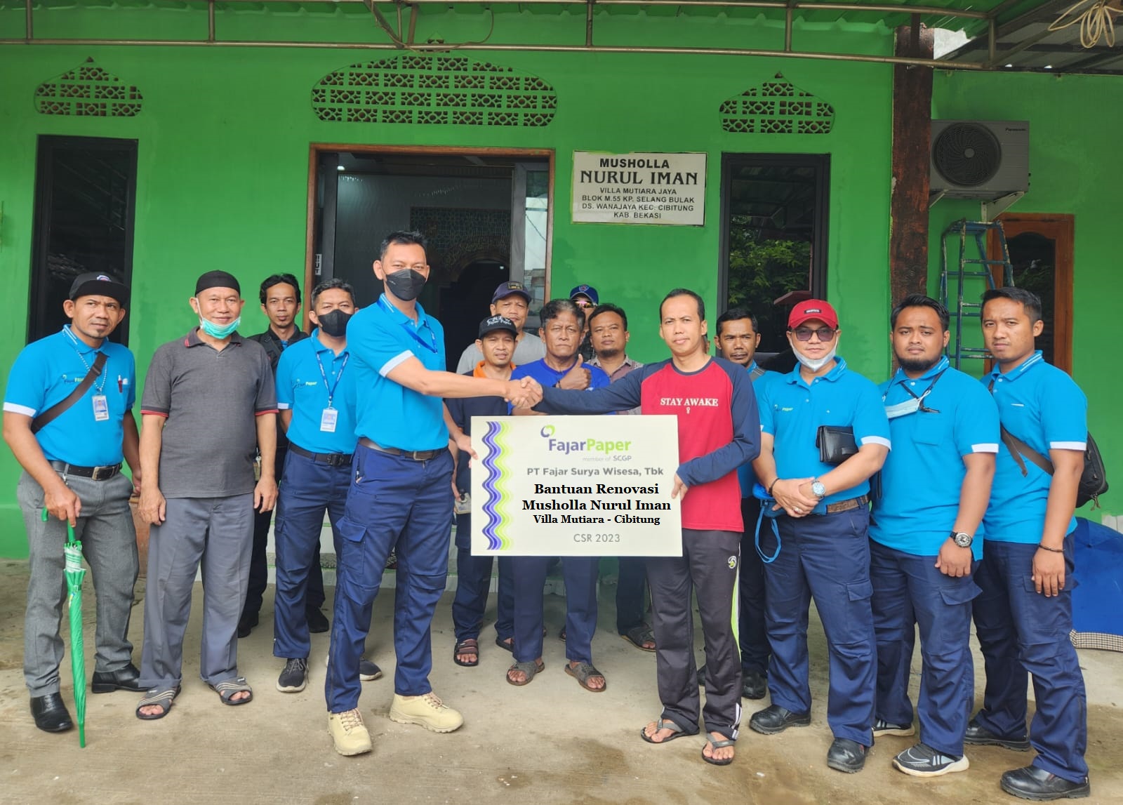 Fajar Paper Salurkan Bantuan Untuk Renovasi Musholla Nurul Iman