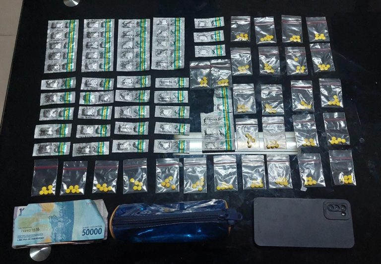 Polres Lebak Amankan Seorang Pemuda Pengedar Obat Tanpa izin Edar