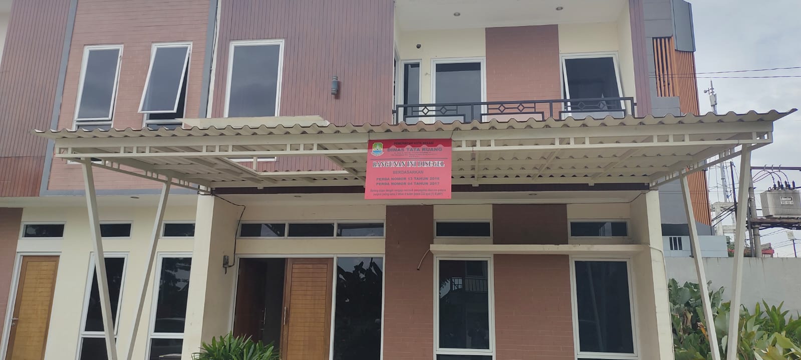 Pemkot Bekasi Segel Perumahan Milik PT Hadez Graha Utama