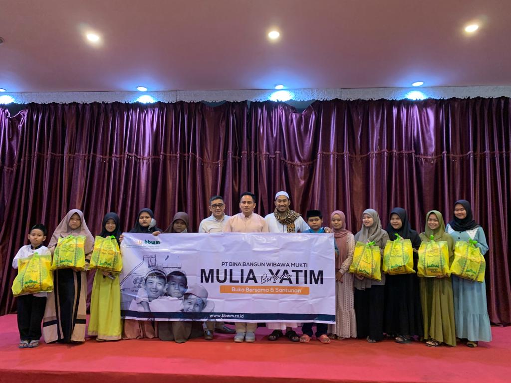 PT BBWM Gelar Santunan Anak Yatim