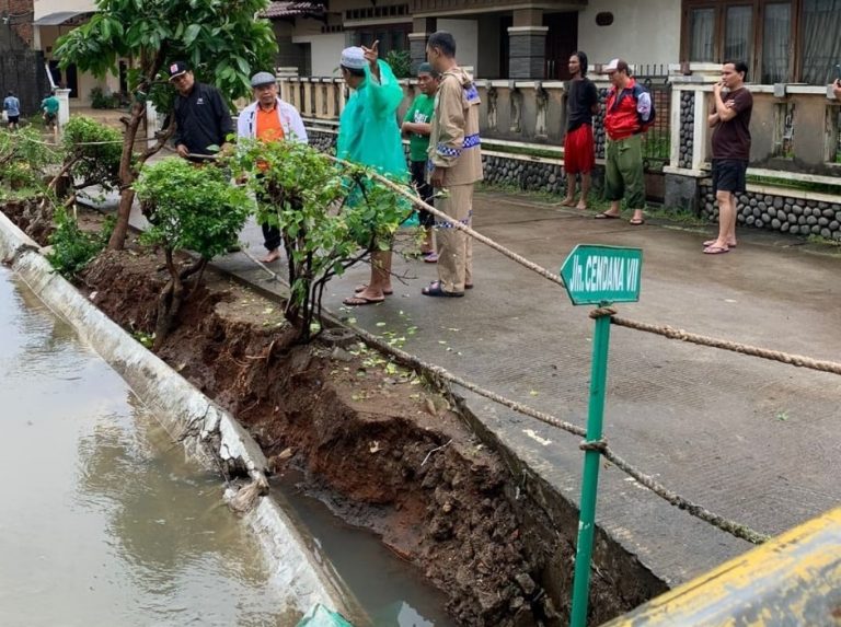 Ketua DPRD Kota Bekasi : Diusia 26 Tahun Kota Bekasi Banjir Jadi PR