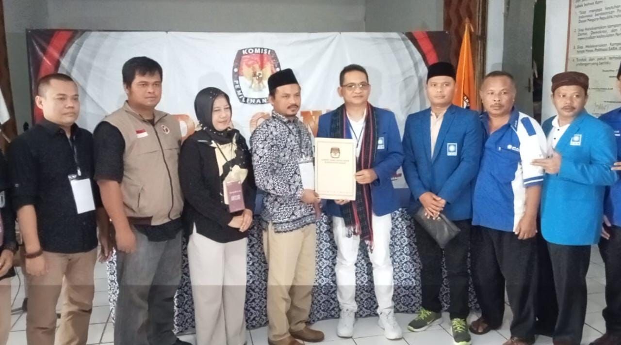 Daftarkan Bacaleg PAN Lebak Optimis Raih Kursi di Pemilu 2024