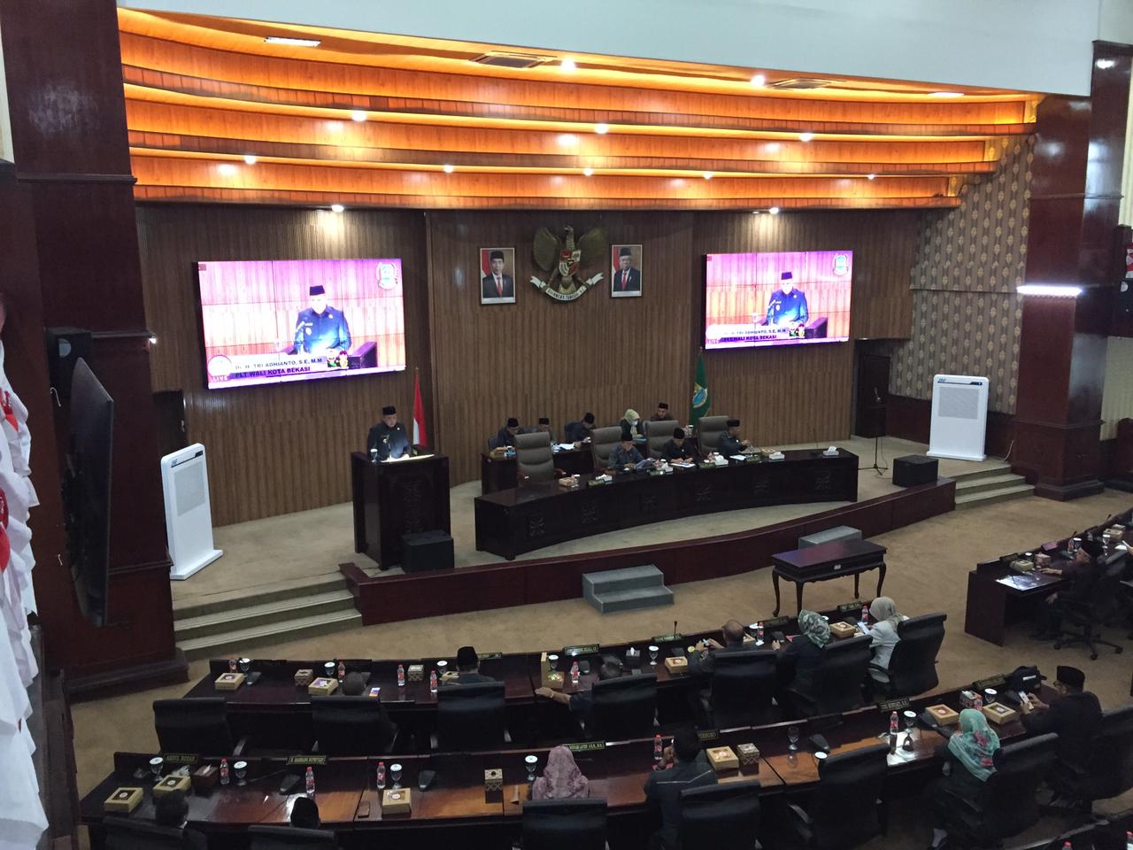 DPRD Dengan Pemkot Bekasi Gelar Rapat Paripurna