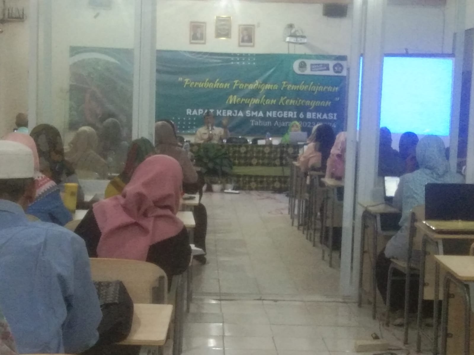 Tingkatkan Skill, SMAN 6 Kota Bekasi Helat IHT