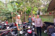 Polisi Grebek Judi Sabung Ayam Di Cileles