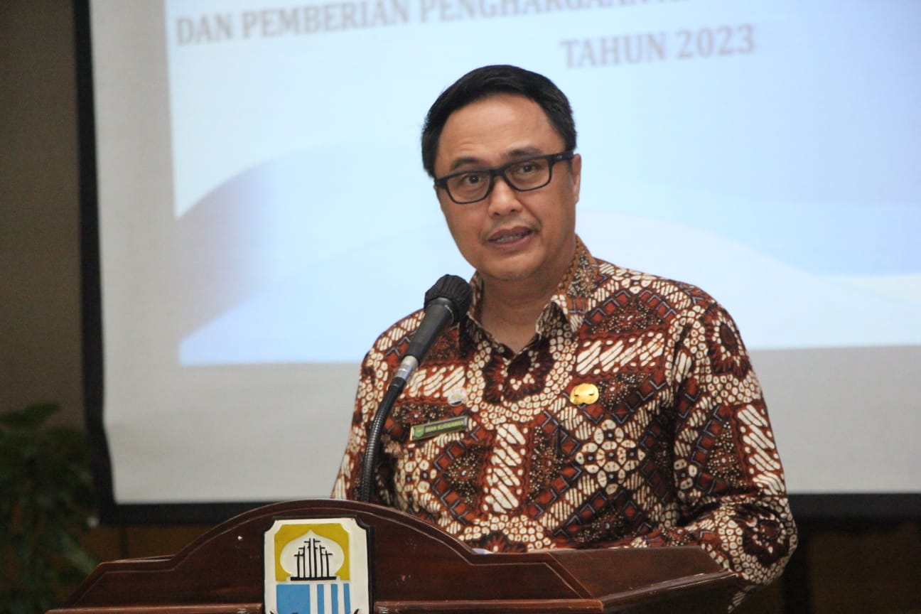 Pj Bupati Lebak Membuka Raker Satgas Optimalisasi PAD