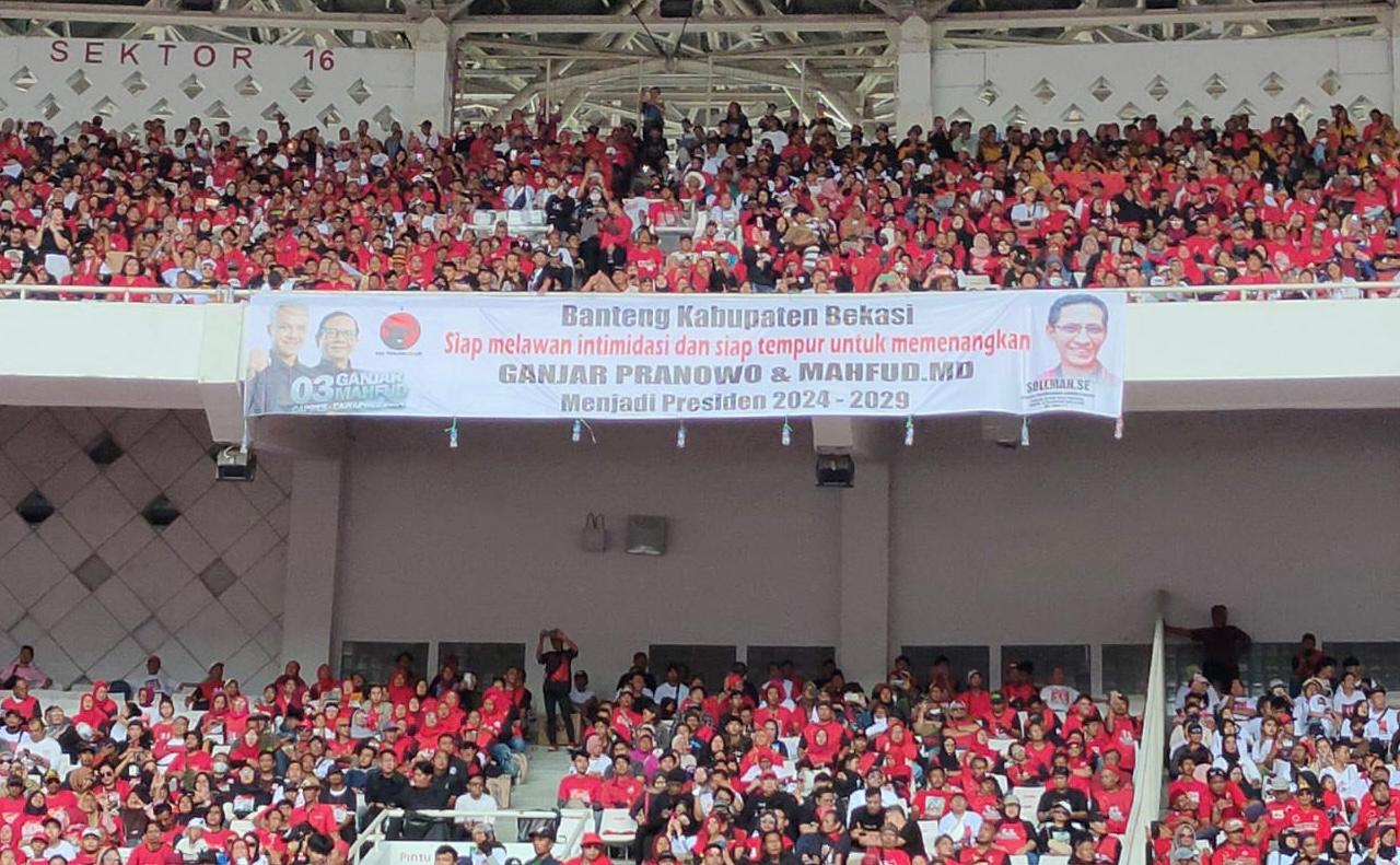 PDI Perjuangan Kabupaten Bekasi Berangkatkan Ribuan Warga Hajatan Ganjar-Mahfud Ke GBK