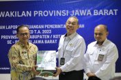 Pj. Wali Kota Bekasi Serahkan LKPD Unaudited TA 2023 kepada BPK Perwakilan Jabar