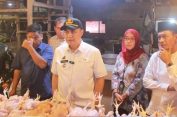 Jelang Idul Fitri, Pj Bupati Lebak dan Forkopimda Sidak Pasar dan Gudang Bulog