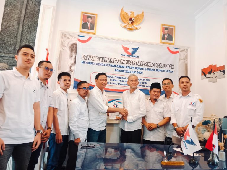 Pilkada 2024, Hasbi Ambil Formulir Pendaftaran Bacabup dari Perindo Lebak