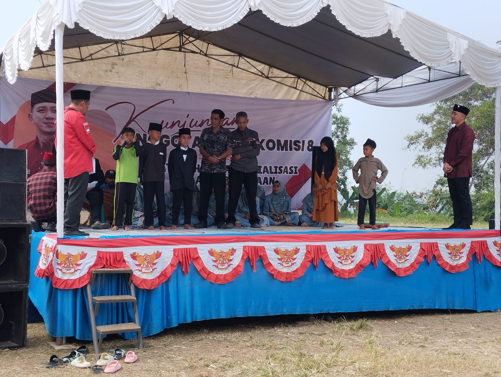 Hasbi Jayabaya Santuni Ratusan Anak Yatim