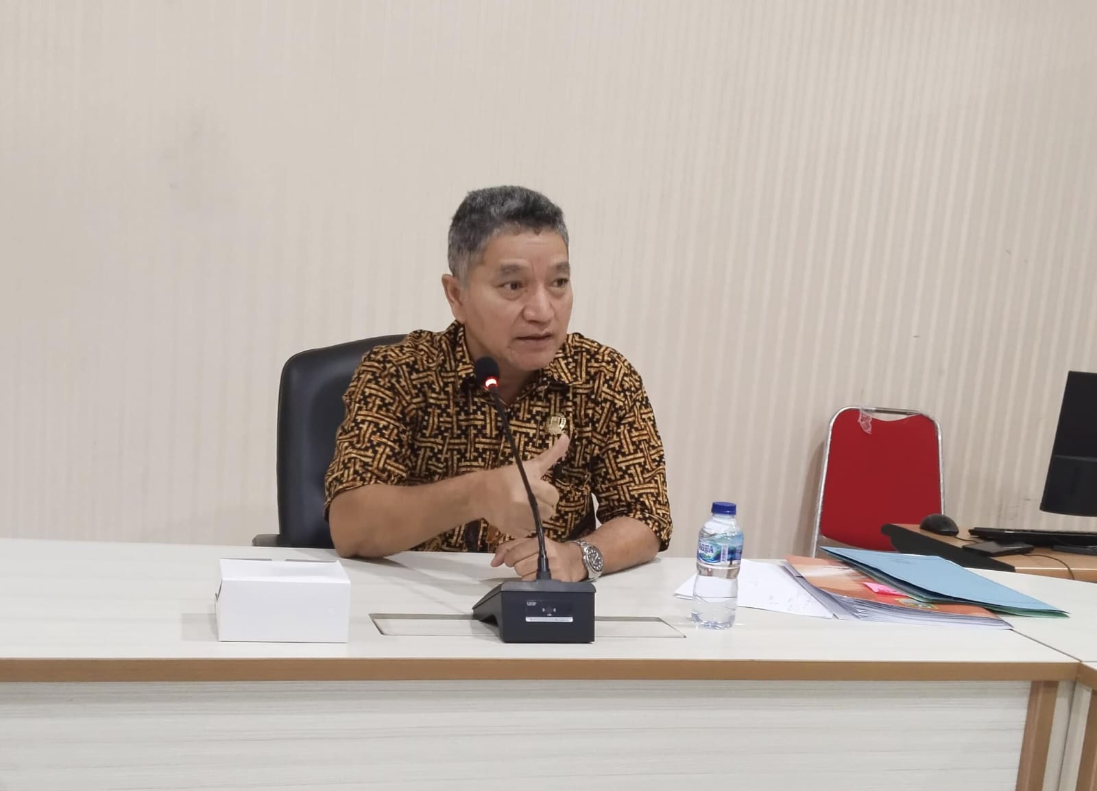 Komisi I DPRD Kabupaten Bekasi Igatkan ASN dan Kades Besikap Netral Dalam Pilkada 2024