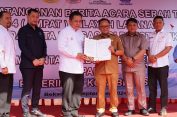 Pemkab Bekasi Serahkan 4 Aset PDAM ke Pemkot Bekasi