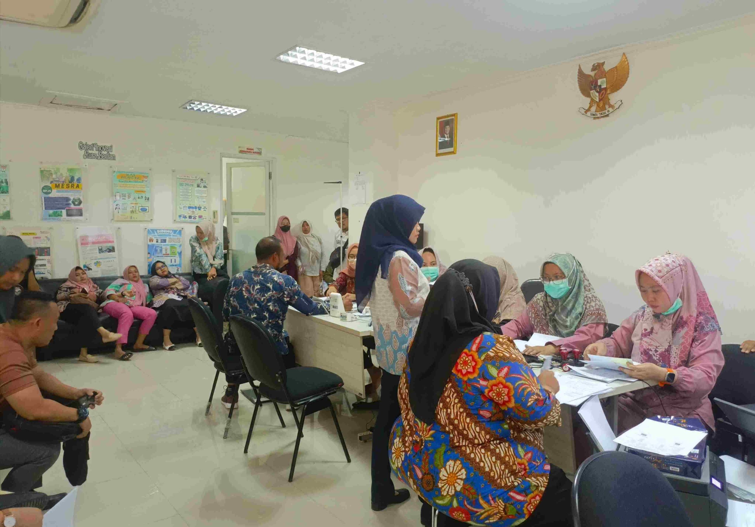 Pj Bupati Bekasi Instruksikan Seluruh Puskesmas Buka Layanan Tes Kesehatan Jasmani Bagi Calon PPPK