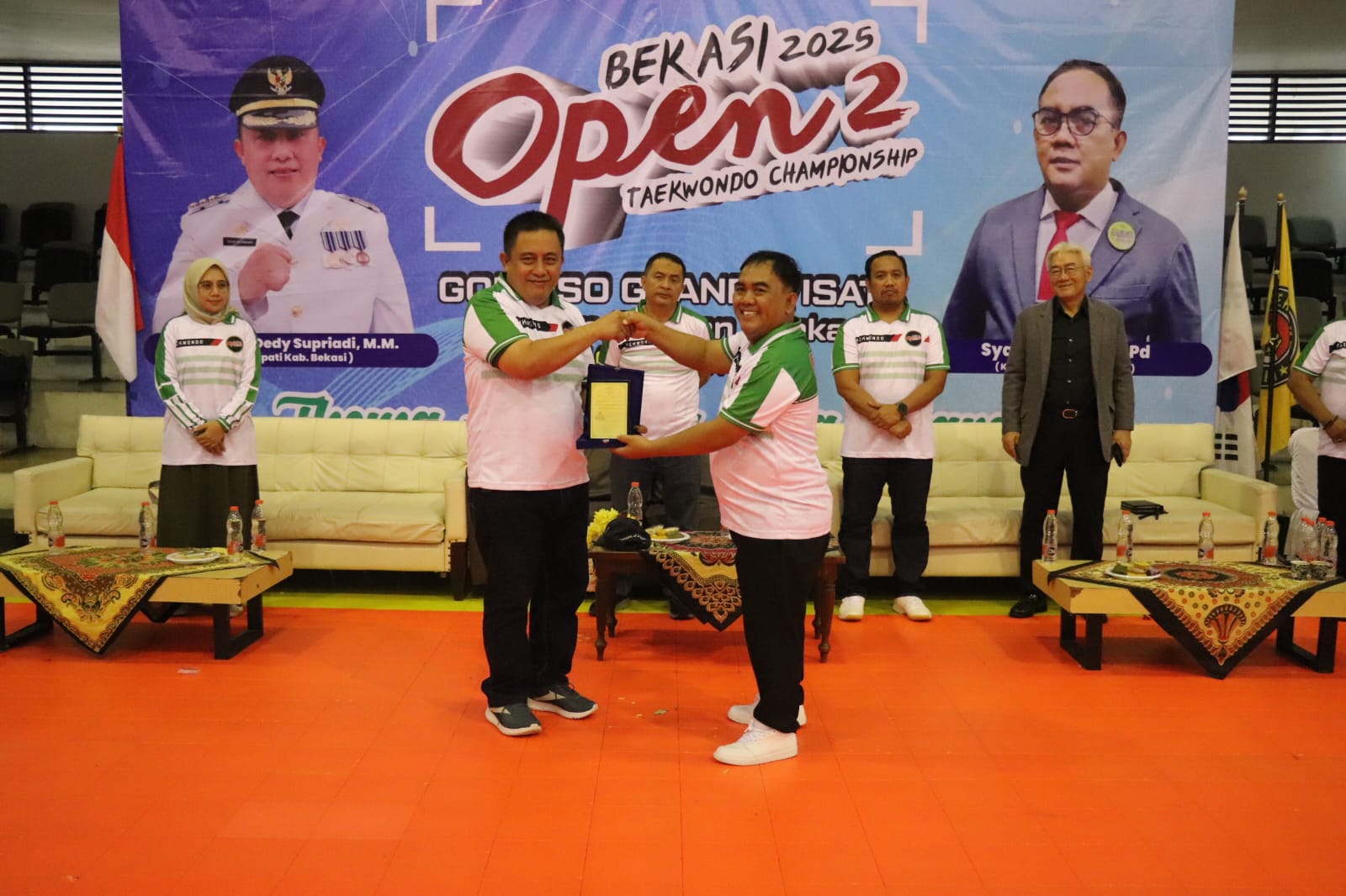 Pj Bupati Bekasi Resmi Open Taekwondo Championship 2025