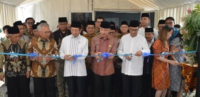 Simbol Toleransi Masjid dan Gereja Berdampingan di Banten