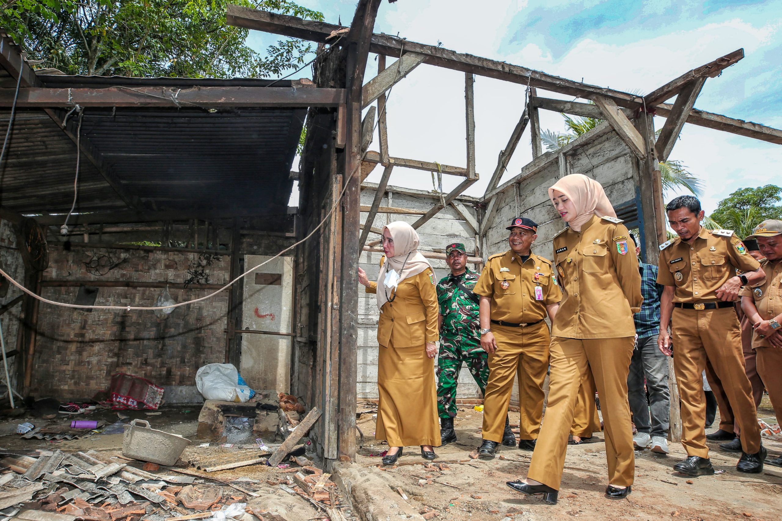 Wagub Lampung Tinjau Lokasi Gempa Bumi di Tanggamus