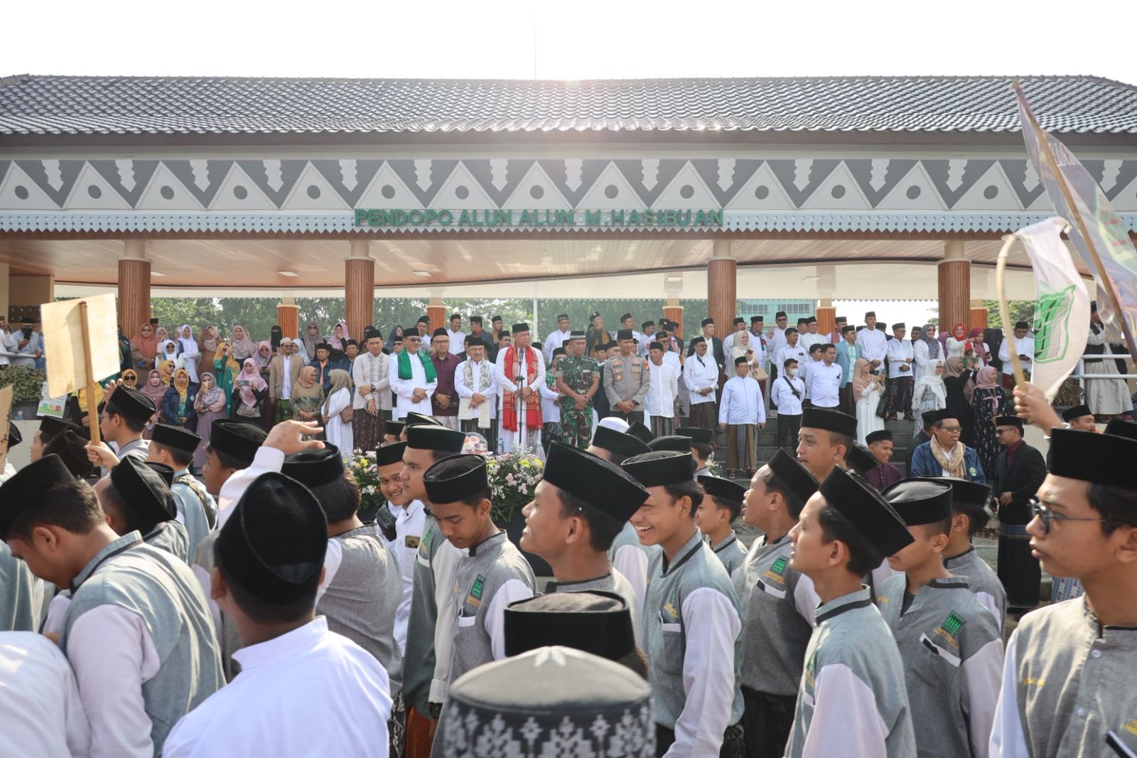 6 ribu Santri Hadiri Peringatan Hari Santri Nasional 2025 di Kota Bekasi