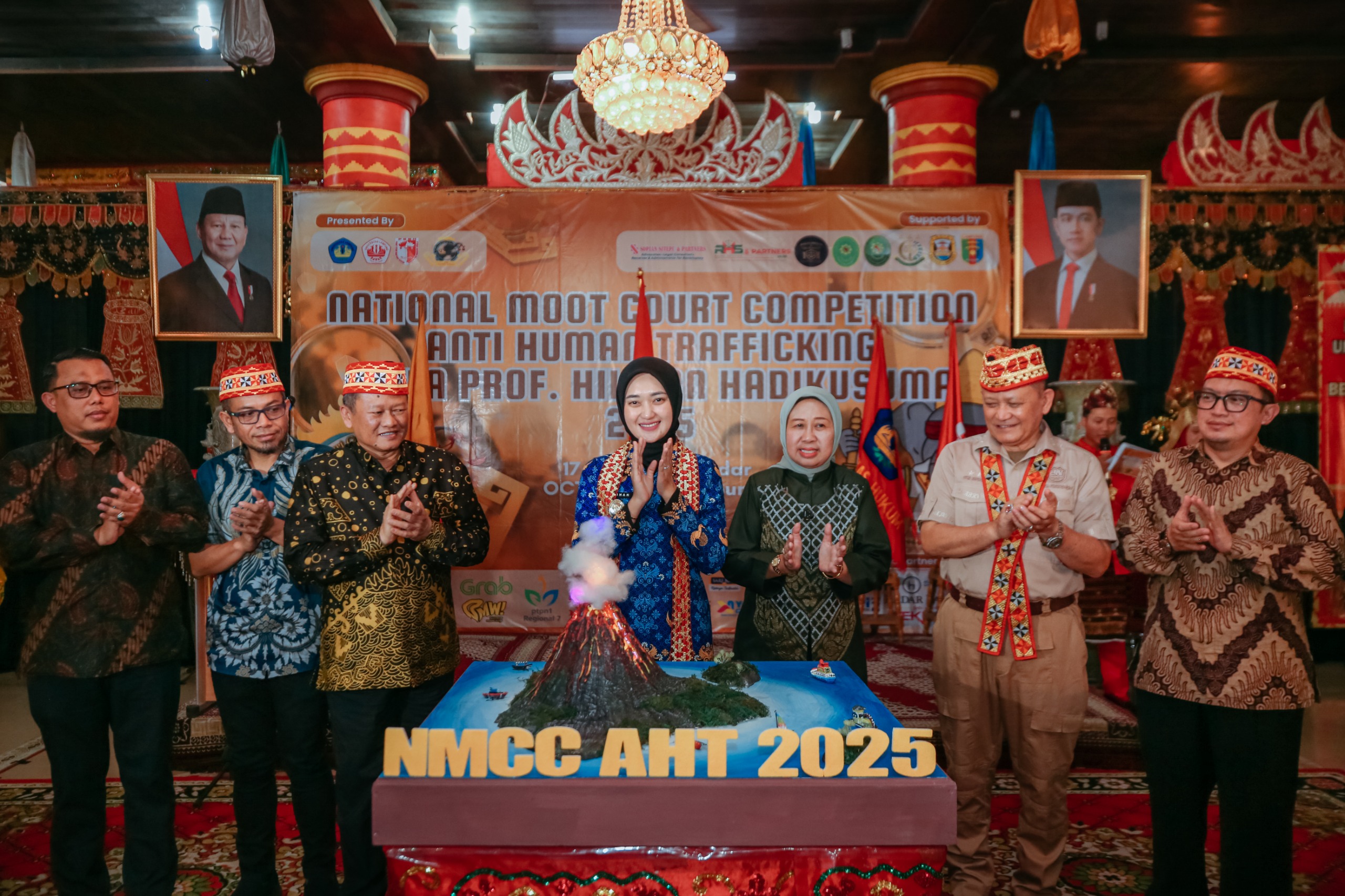 Ruang Aplikatif Mahasiswa Hukum, Wagub Jihan Buka Kegiatan NMCC