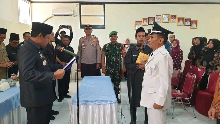 Sekda Lampung Selatan Lantik Khusaini Rohman Jadi Pj Kades