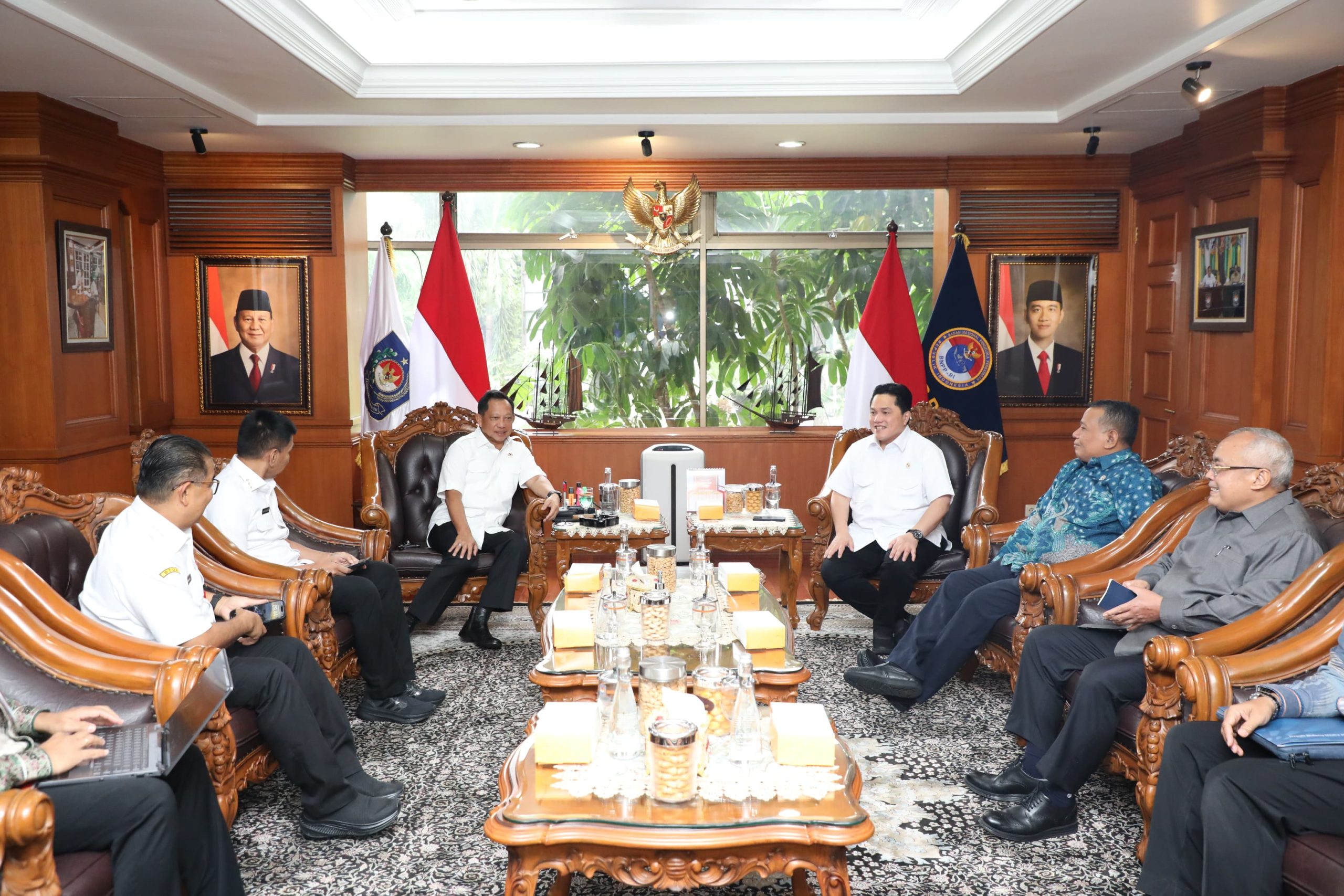 Mendagri Terima Kunjungan Menpora