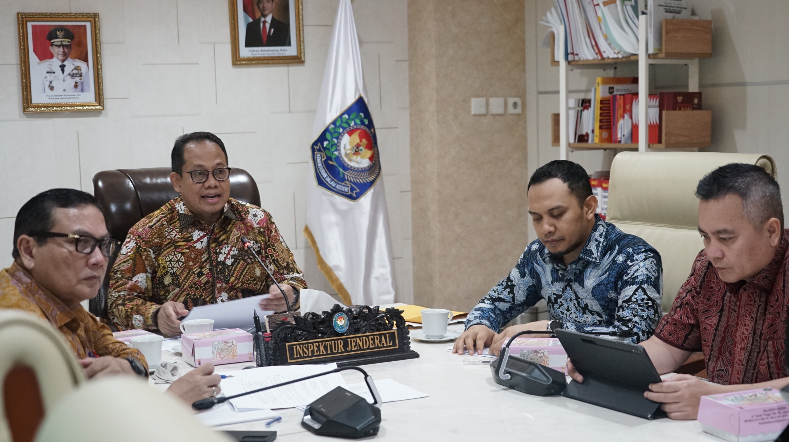 Kemendagri Tindak Lanjuti Keppres Rehabilitasi Dua Guru SMAN 1 Luwu Utara