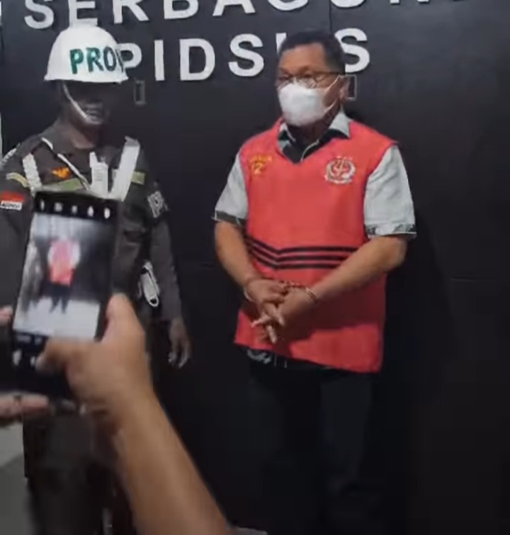 Kejaksaan Tahan Mantan Bupati Tanimbar, Tersangka Dugaan Korupsi Penyertaan Modal BUMD