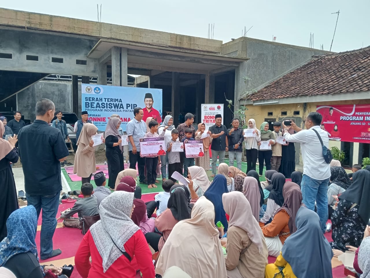 Bonnie Triyana Perjuangkan Beasiswa PIP bagi Ratusan Pelajar Lebak