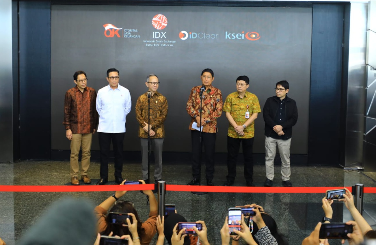 Dirut BEI Mundur, OJK Tunjuk Plt dan Jamin Stabilitas Bursa