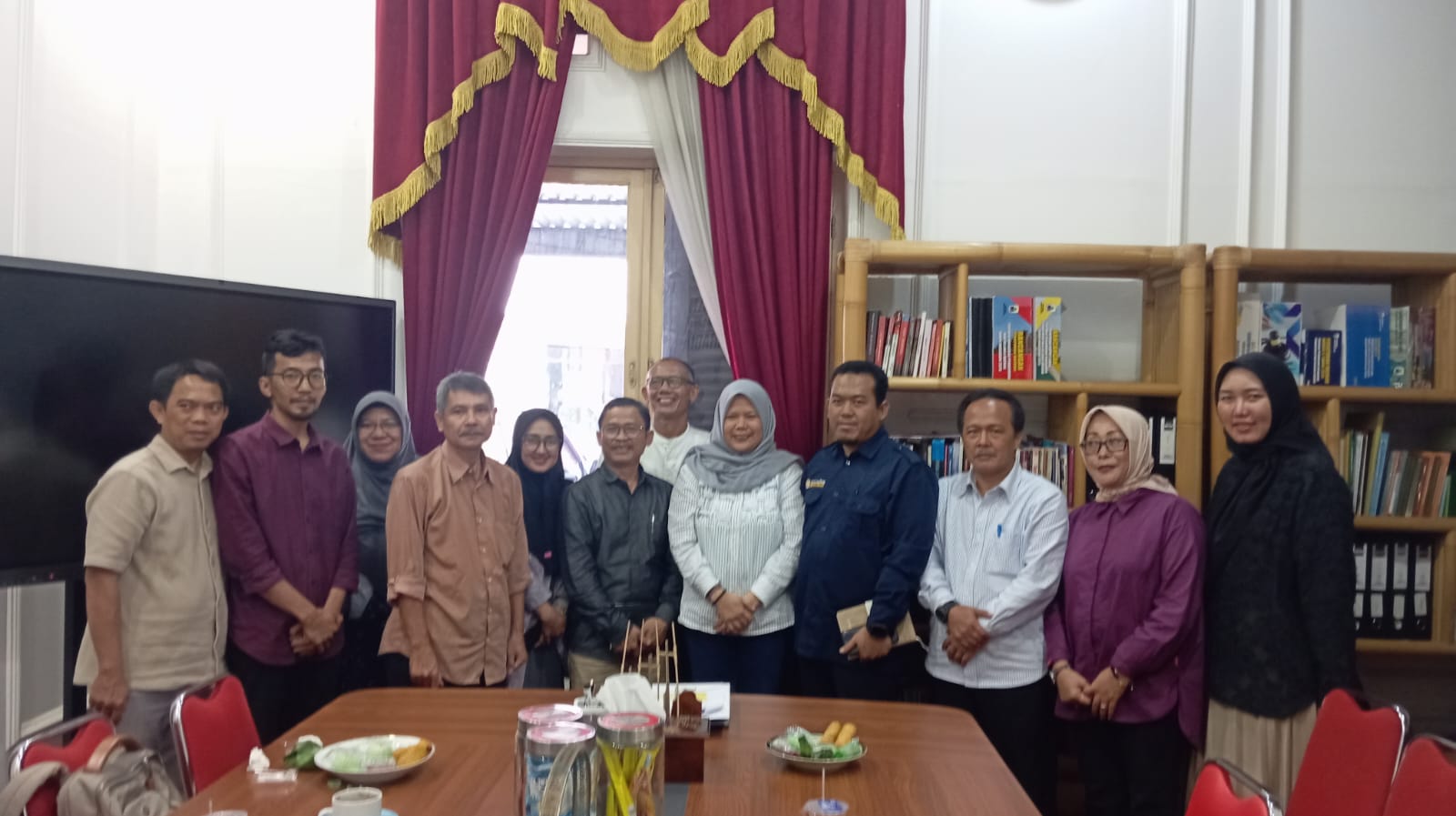 Ketua DPRD Lebak Terima Audiensi Civitas Akademik Universitas Setia Budhi Rangkasbitung