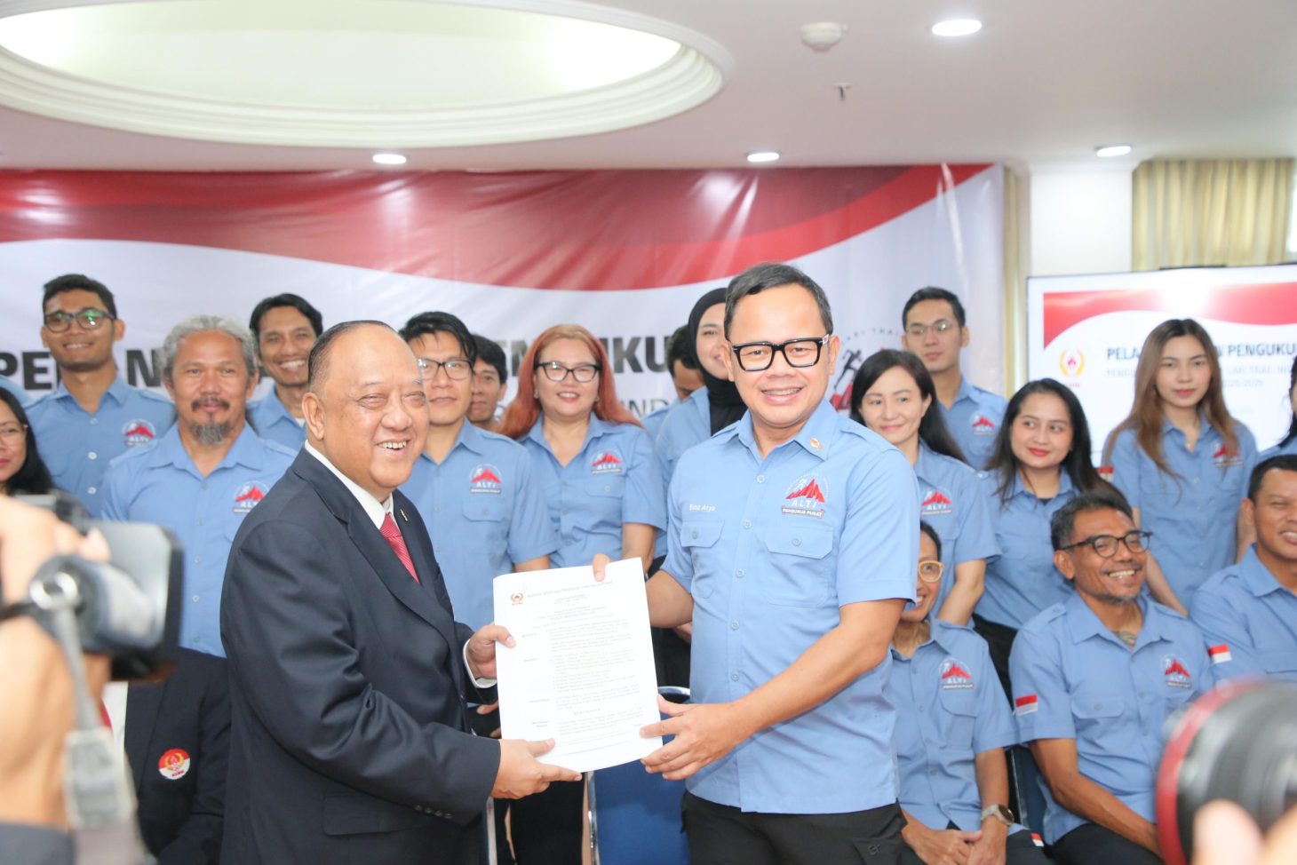 Bima Arya Resmi Pimpin ALTI, Lari Trail Dibidik Tembus PON 2028