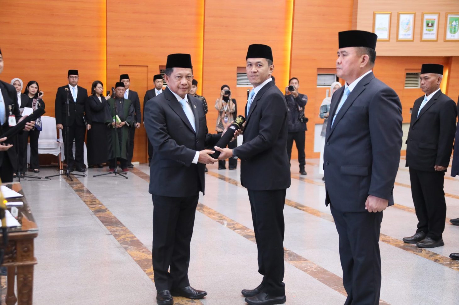 Tito Lantik 49 Pejabat Kemendagri, Tekankan Loyalitas dan Kerja Super Cepat