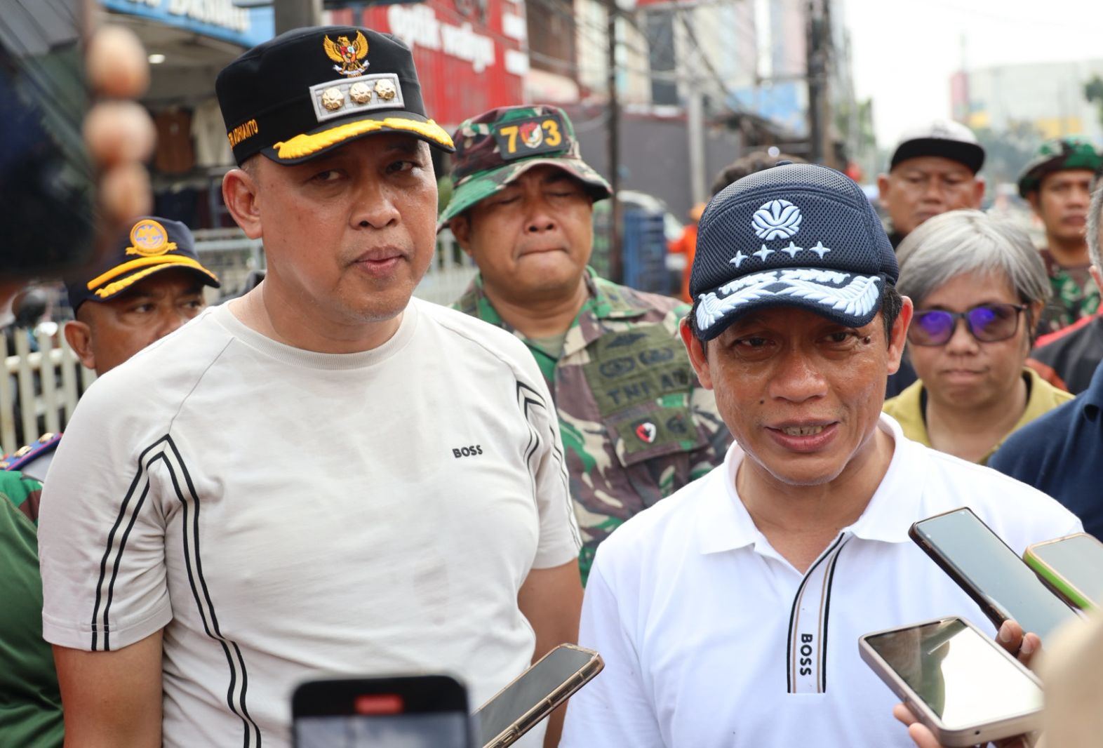 Menteri LH Turun Tangan, Jalan Juanda-Pasar Baru Bekasi Dibersihkan