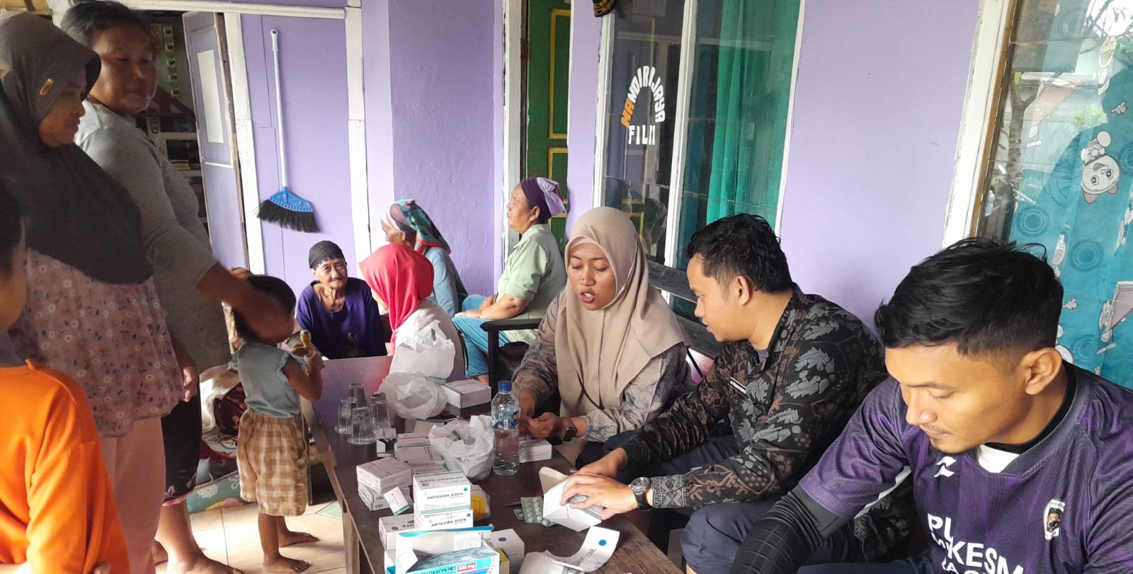 Banjir Belum Surut, Dinkes Bekasi Siagakan Layanan Kesehatan 24 Jam