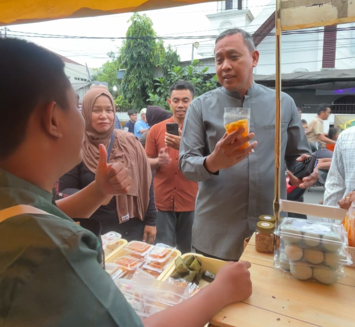 Wali Kota Bekasi Dukung Kewirausahaan Siswa SLB Kembar Karya