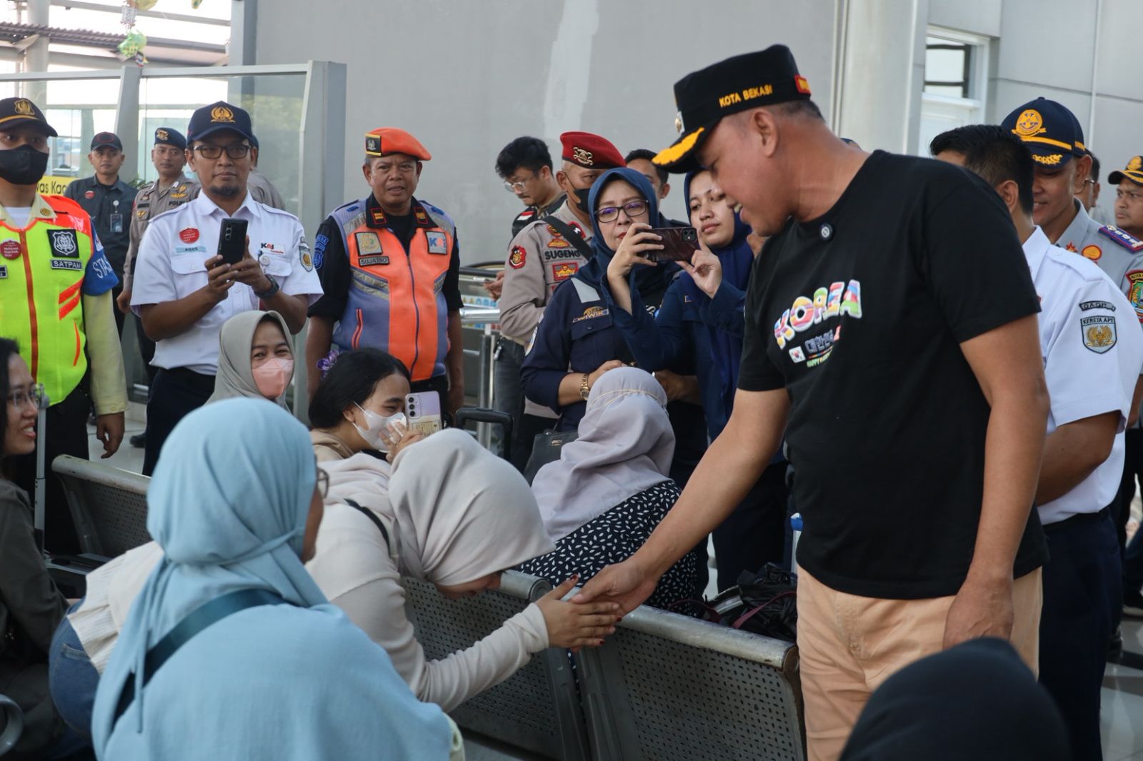 H-1 Lebaran, 60 Persen Warga Bekasi Mudik, Tri Adhianto: Sisanya Jaga Kota