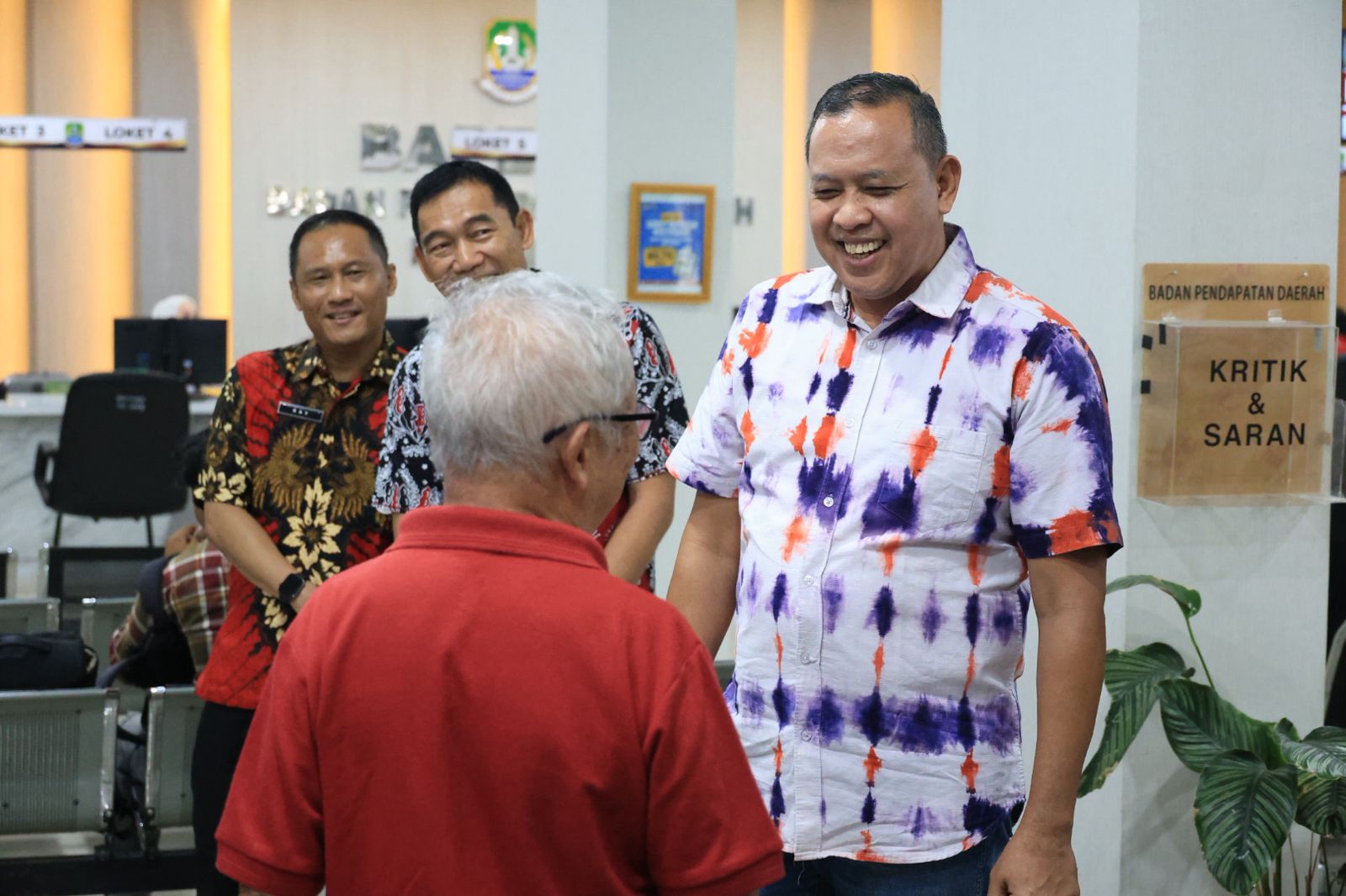 Usai Lebaran, Wali Kota Bekasi Cek Layanan Publik di Sejumlah Instansi