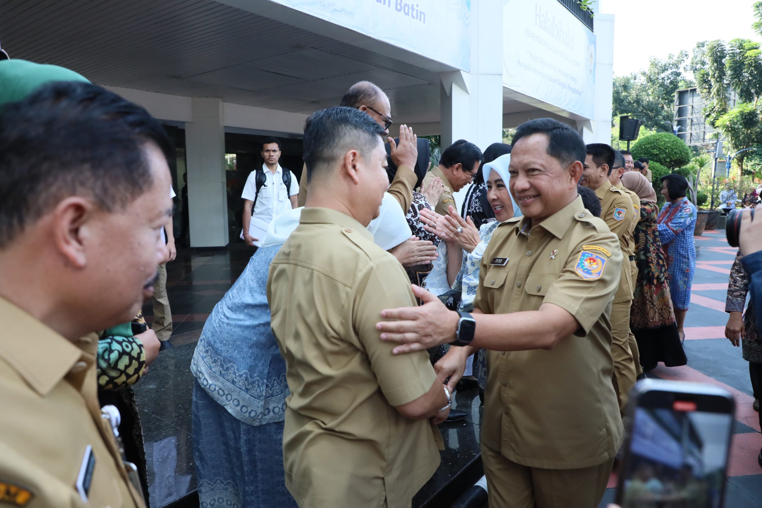 Usai Lebaran, Mendagri Minta ASN Kemendagri dan BNPP Tingkatkan Kinerja